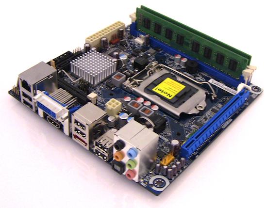 idf2009_clarkdale_mainboard.jpg